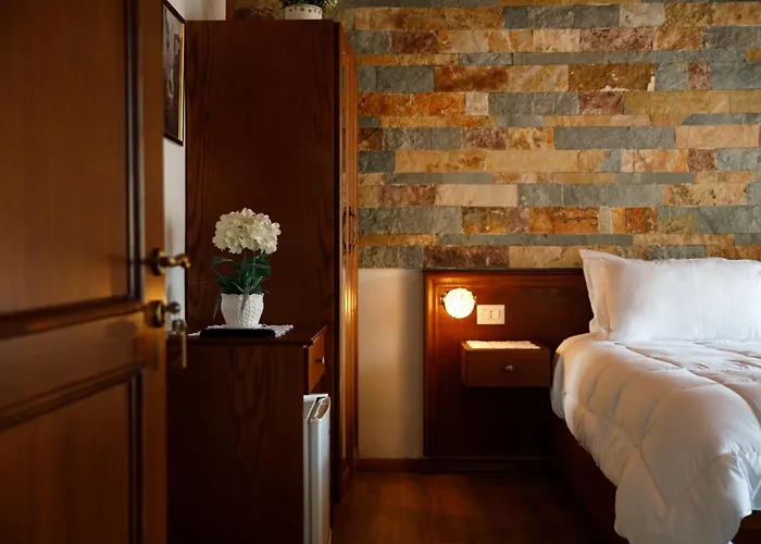 Otel Pashai Gjirokastër